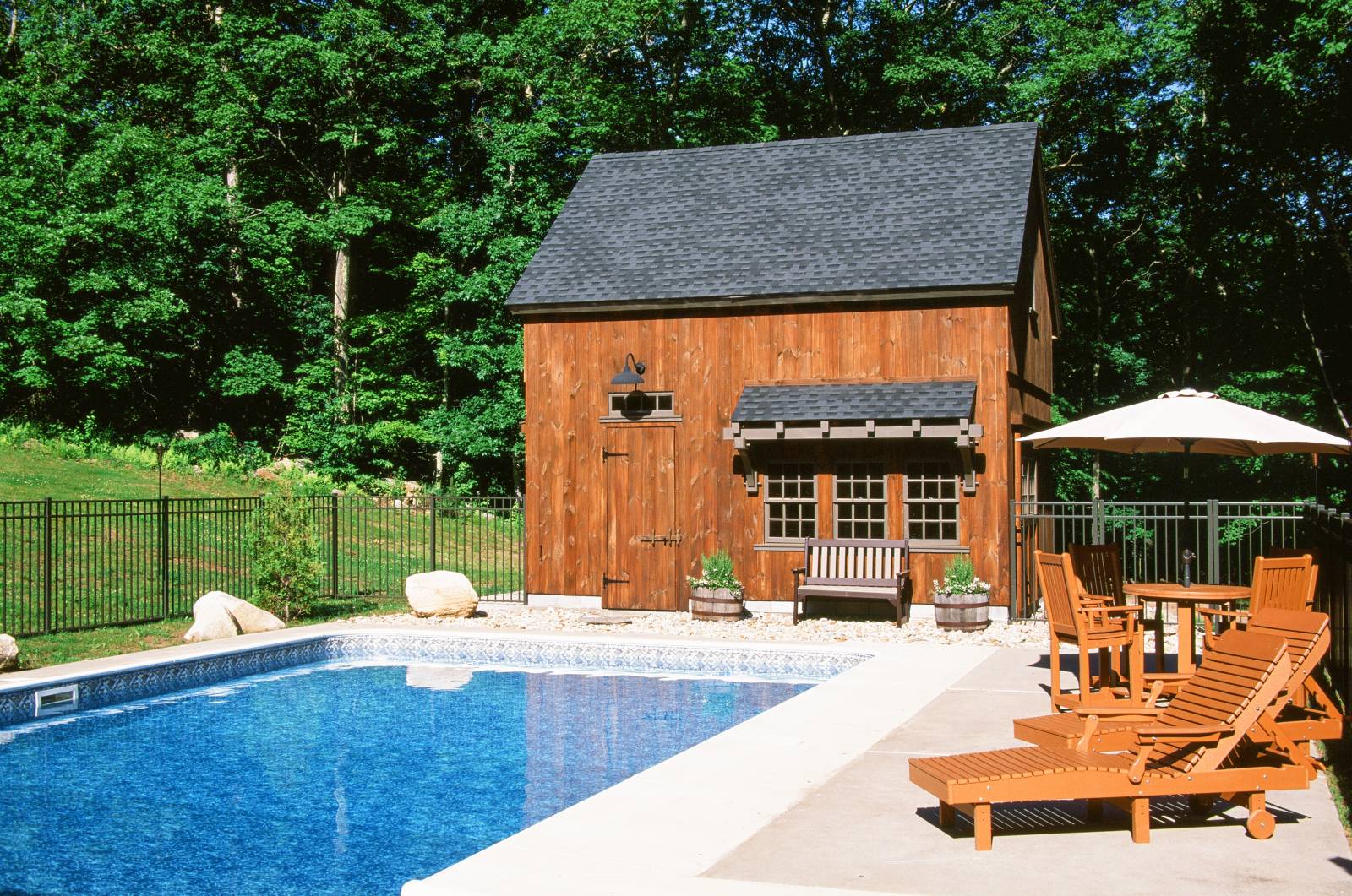 Pool in front of the barn • Also poly furniture from The Barn Yard