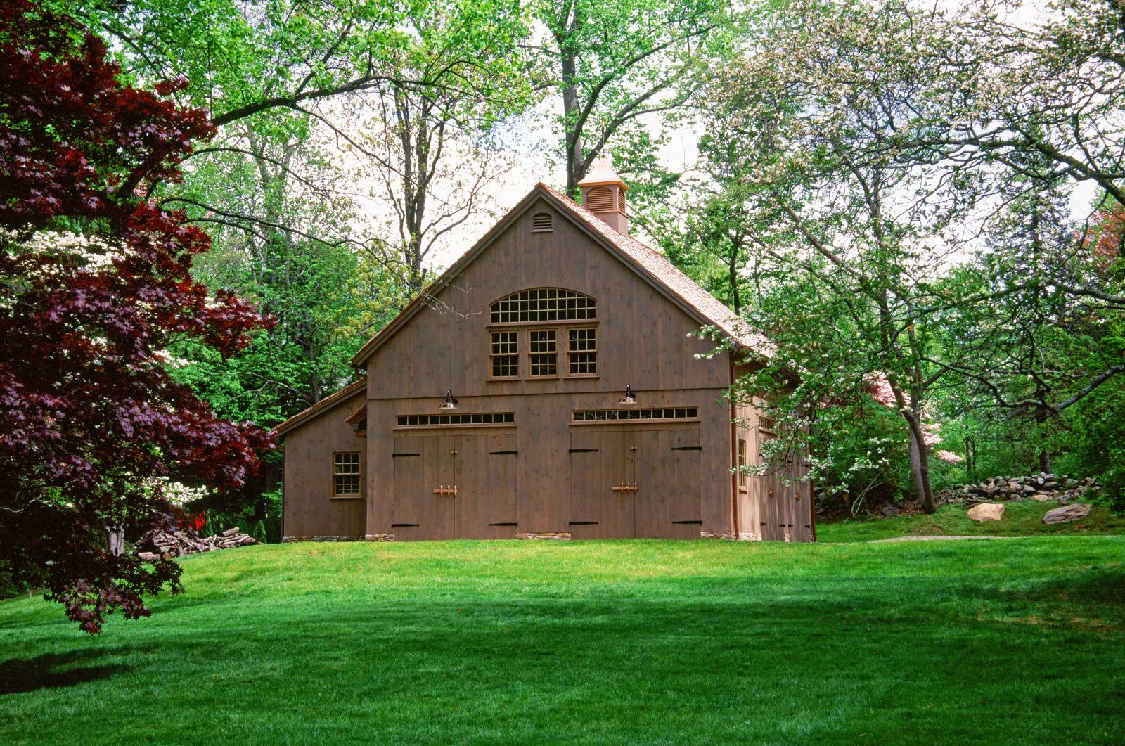 26' x 32' Carriage Barn with 10' x 24' Lean-To (Fairfield CT)