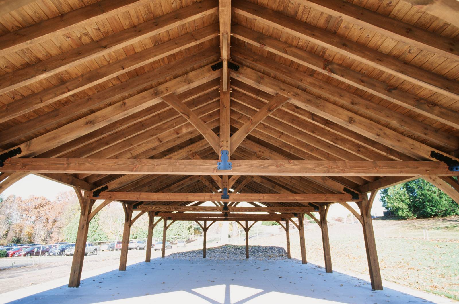 Interior: 30' Wide King Post Trusses