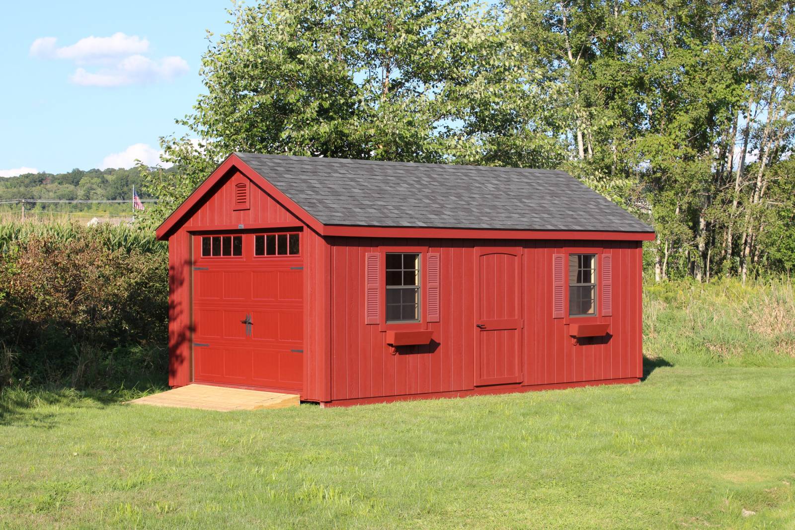 12' x 20' Classic Cape Garage Shown with Options