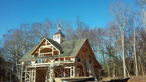 Roofing & cupola going on
