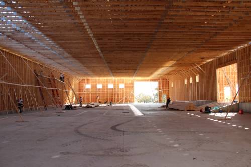 78' clear span roof system = expansive interior space