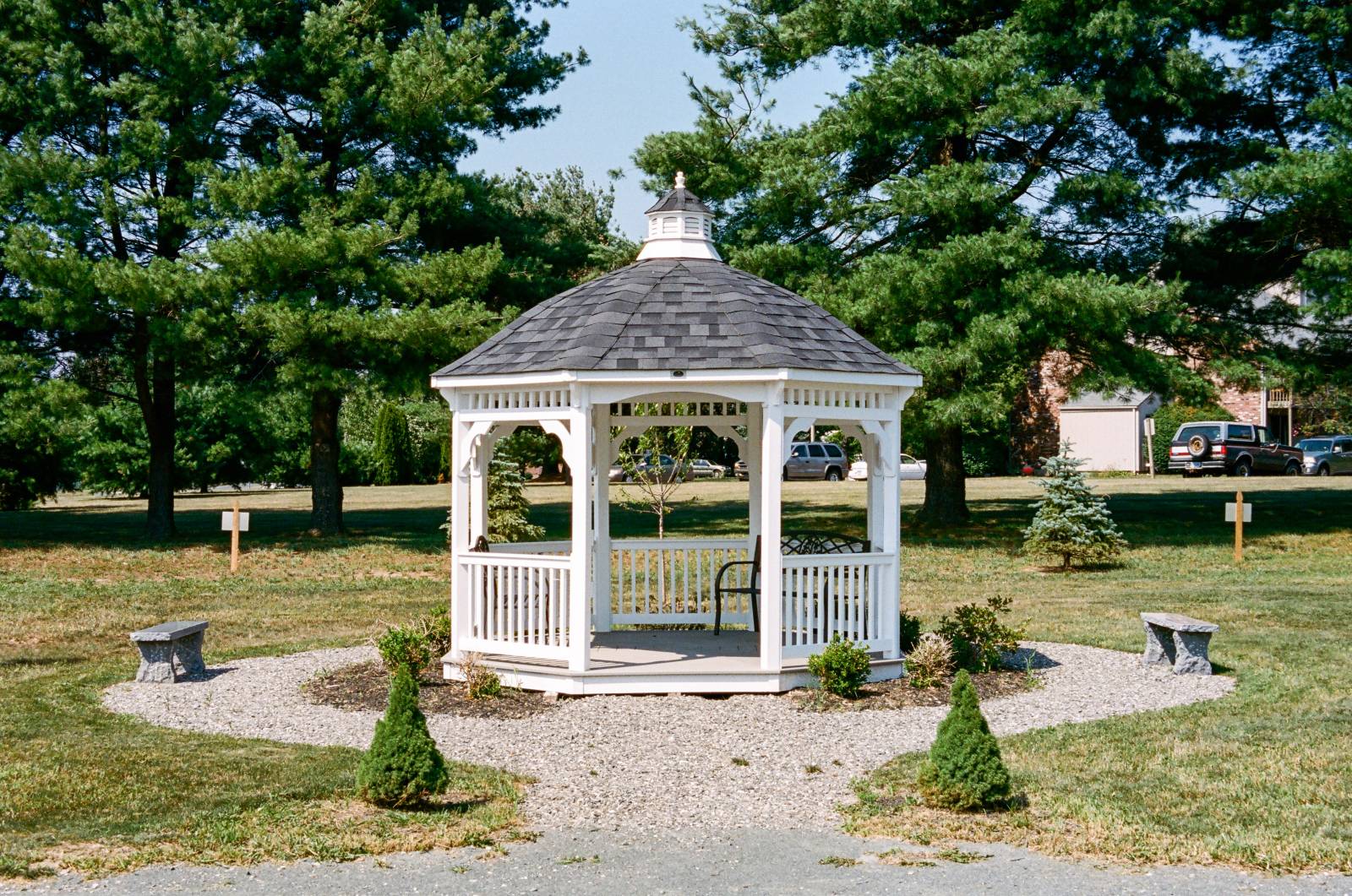 Front of the Bell Top Gazebo without screens