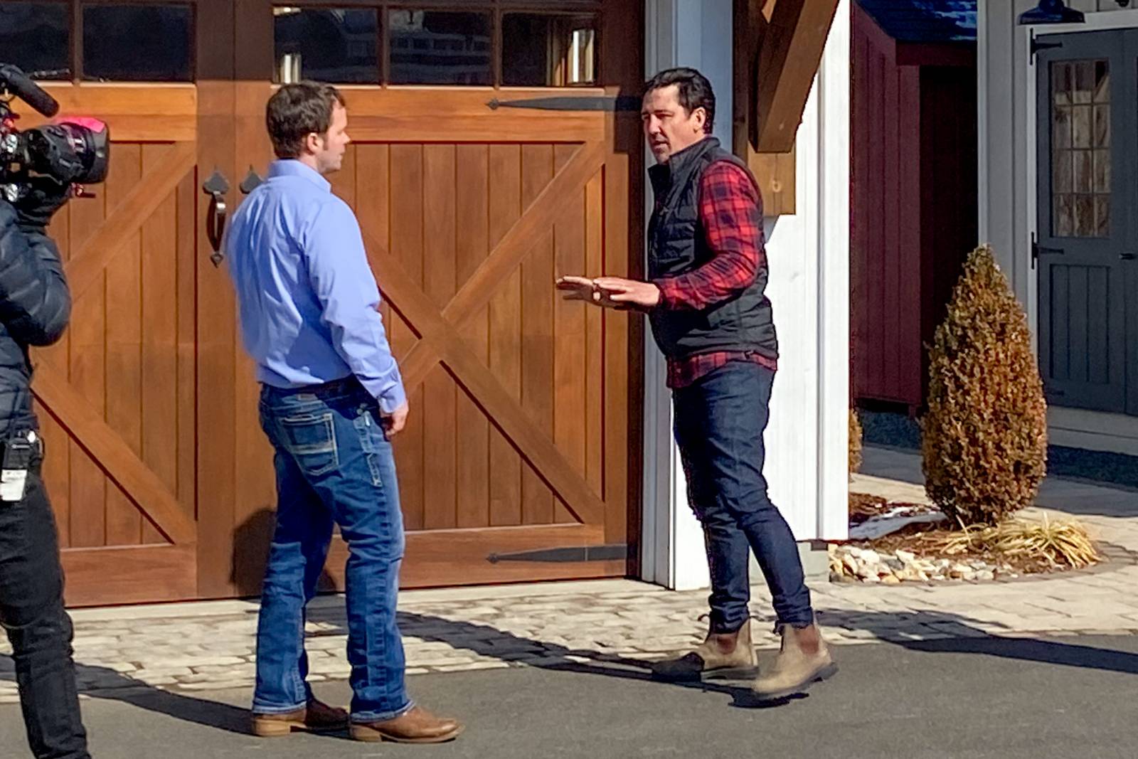 Jonathan Knight and Everett Skinner IV at The Barn Yard during Farmhouse Fixer production