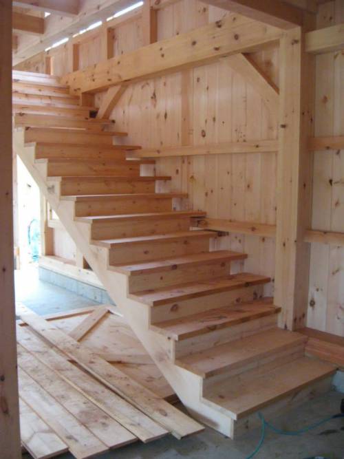 Timber frame stairway
