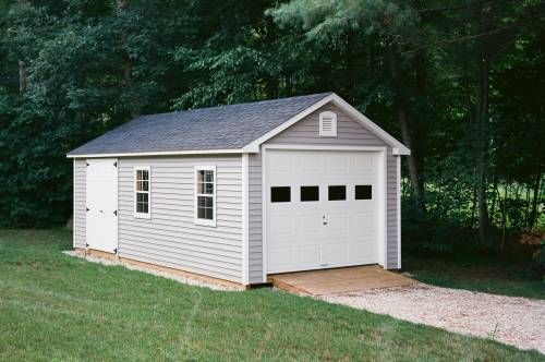 12' x 24' Traditional Cape Garage (Tolland CT)