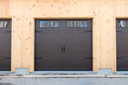 Detail: garage doors