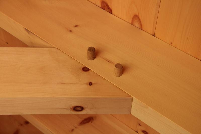Collar tie joinery
